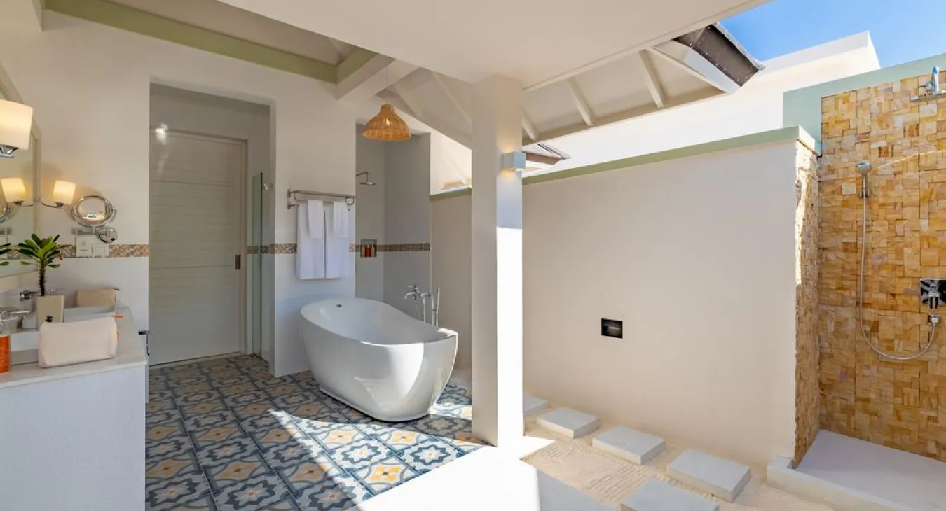 Grand Beach Villa With Pool фото 4. sun-siyam-olhuveli